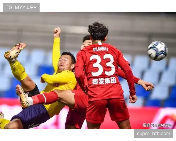 火药味十足！京津德比上半场双方共计犯规24次